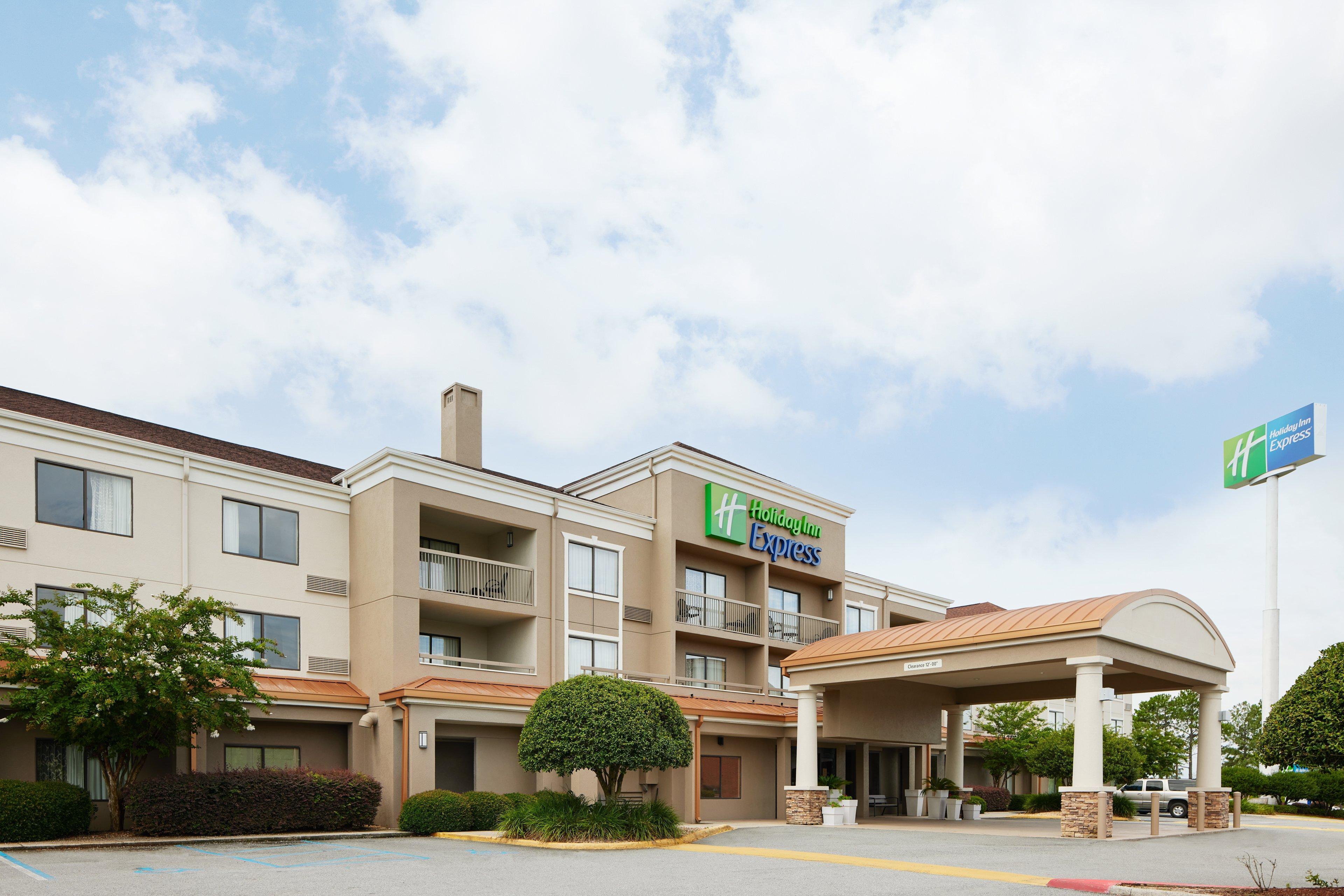 Holiday Inn Express Tifton By Ihg Buitenkant foto