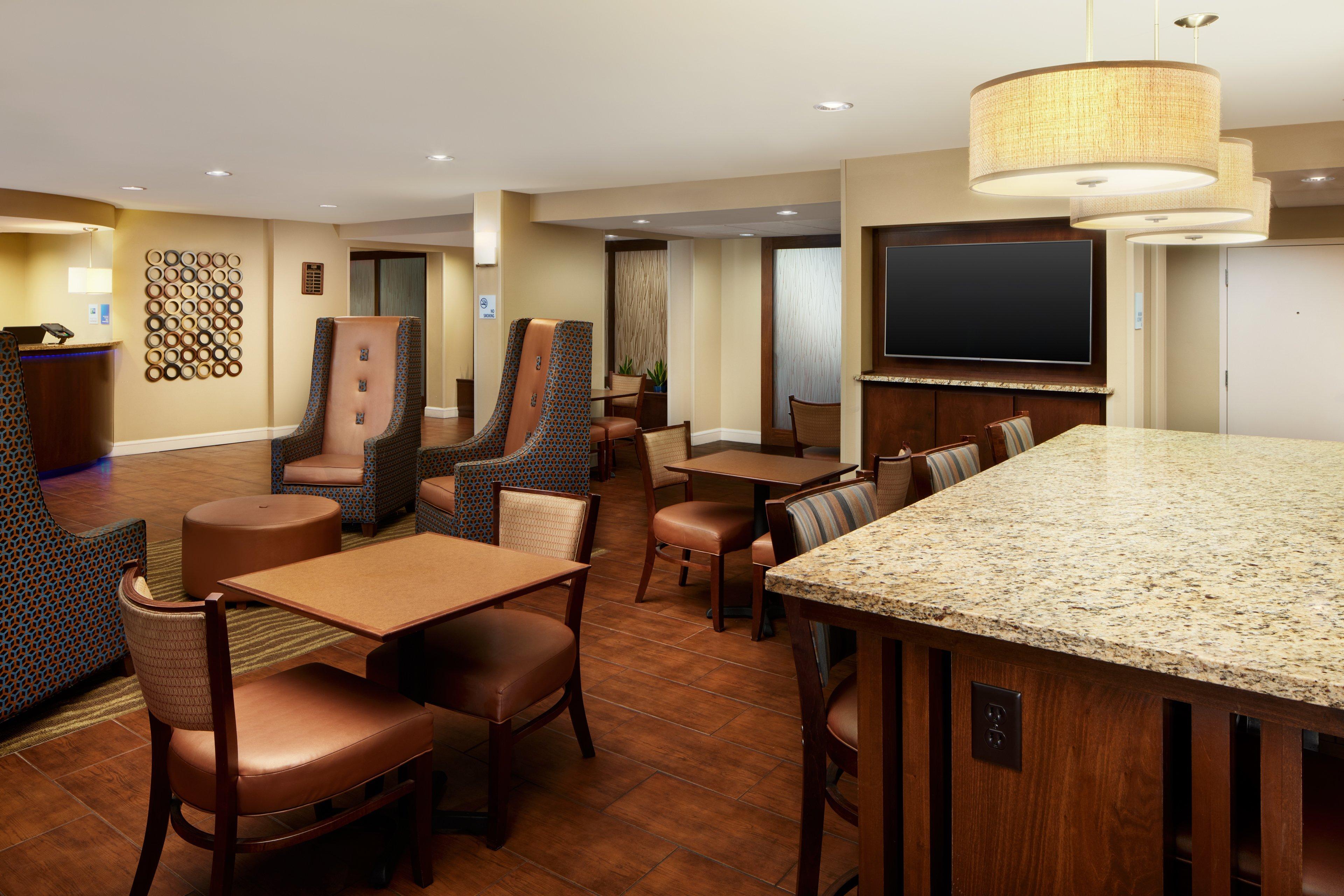 Holiday Inn Express Tifton By Ihg Buitenkant foto